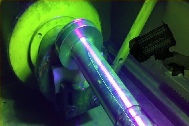 紫外線強光手電筒在汽車領(lǐng)域的金屬探傷應(yīng)用